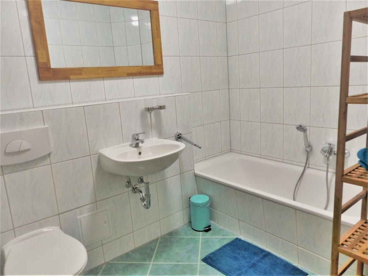 Ferienwohnung Ortrand - Pension Bagian luar foto