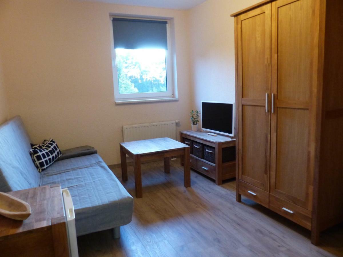 Ferienwohnung Ortrand - Pension Bagian luar foto